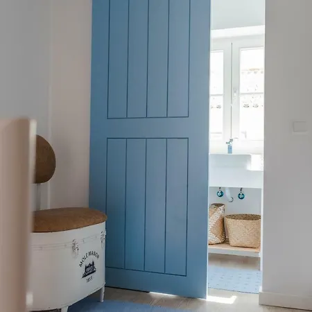 Gil Vicente House * Назаре